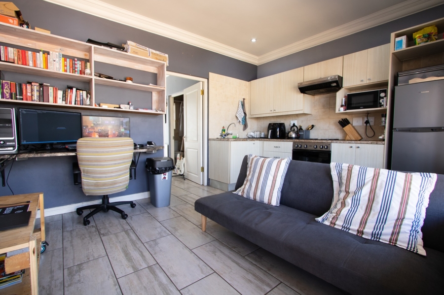 1 Bedroom Property for Sale in Bult West North West